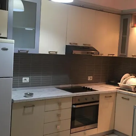 Vlora Apartment At Seaside New Exterior photo